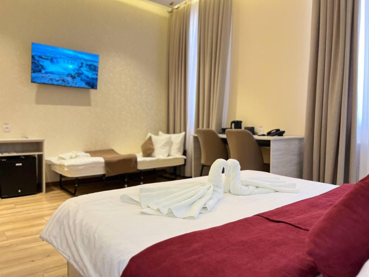 Aks Hotel Tashkent Exterior photo