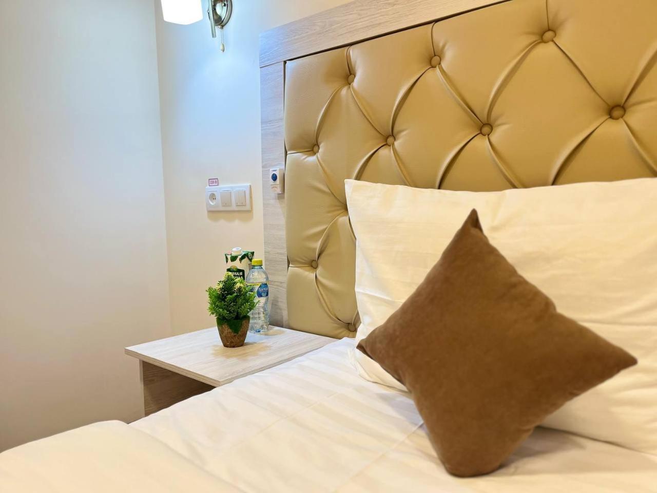 Aks Hotel Tashkent Exterior photo