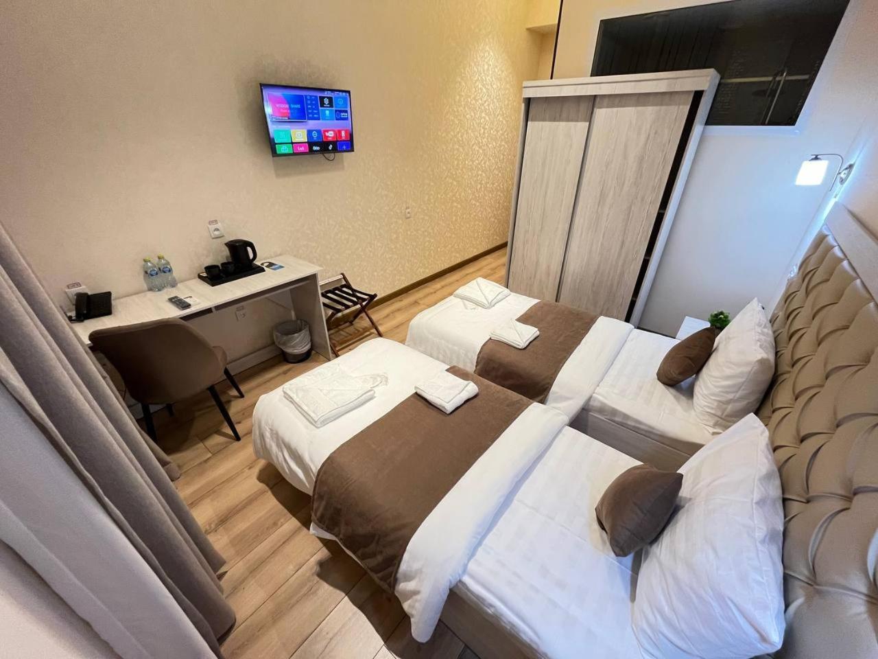 Aks Hotel Tashkent Exterior photo